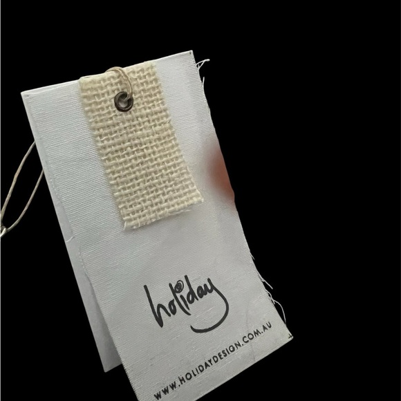 Antik Bstik Castaway crossbody/clutch featuring cowrie shells & mirrored beads. - Picture 4 of 6